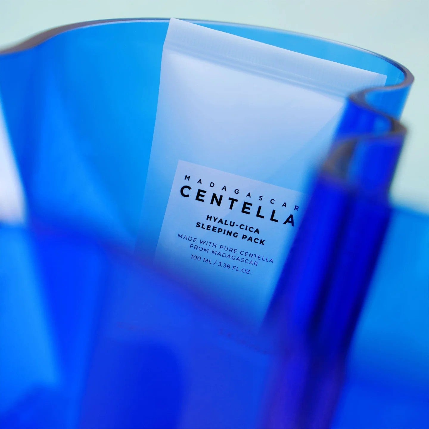 Kbeauty Glass Skin SKIN1004 Madagascar Centella Hyalu-cica Sleeping Pack 100ml
