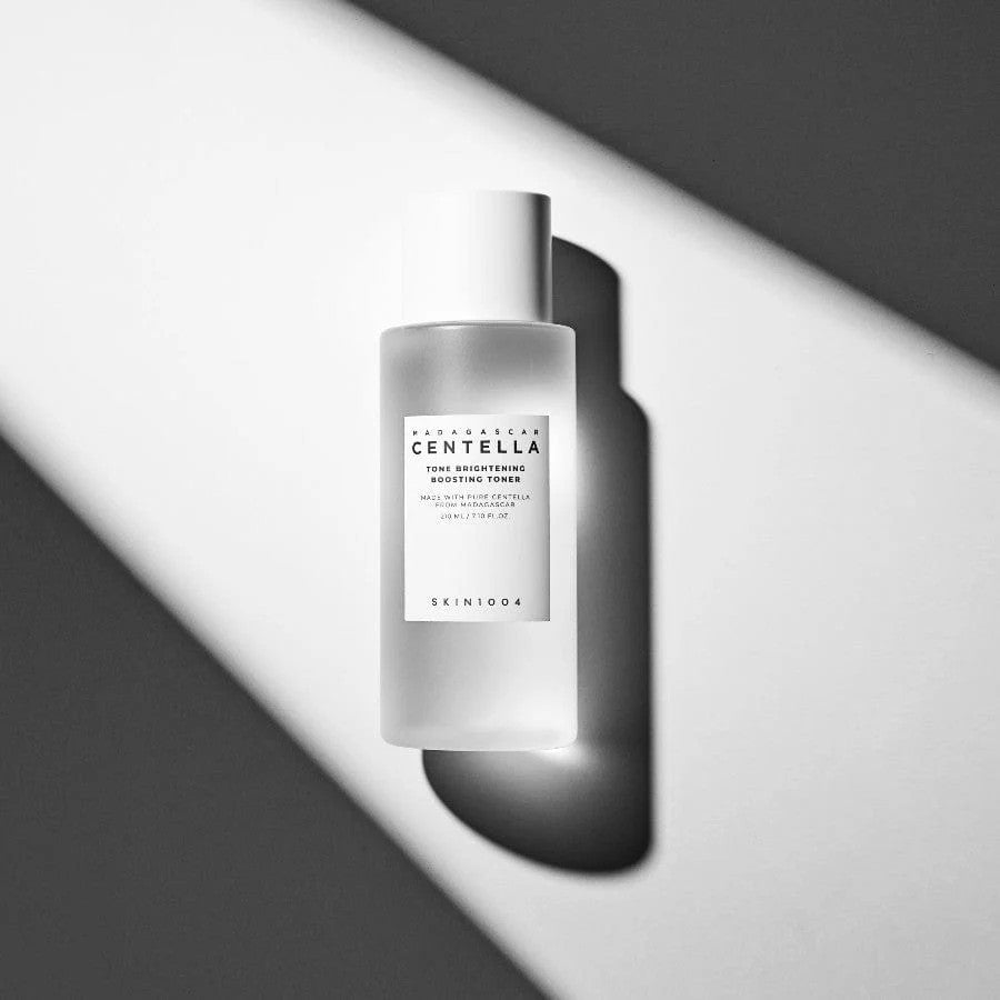 Kbeauty Glass Skin SKIN1004 Madagascar Centella Tone Brightening Boosting Toner 210ml