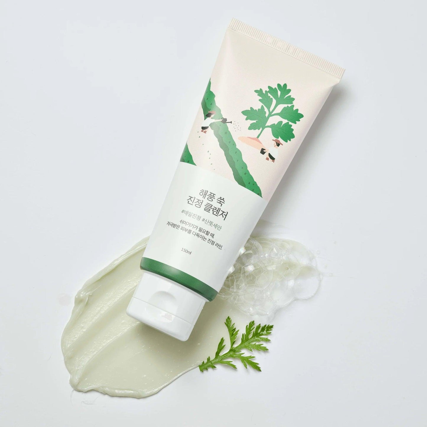 Kbeauty Glass Skin Round Lab Mugwort Calming Cleanser 150ml 