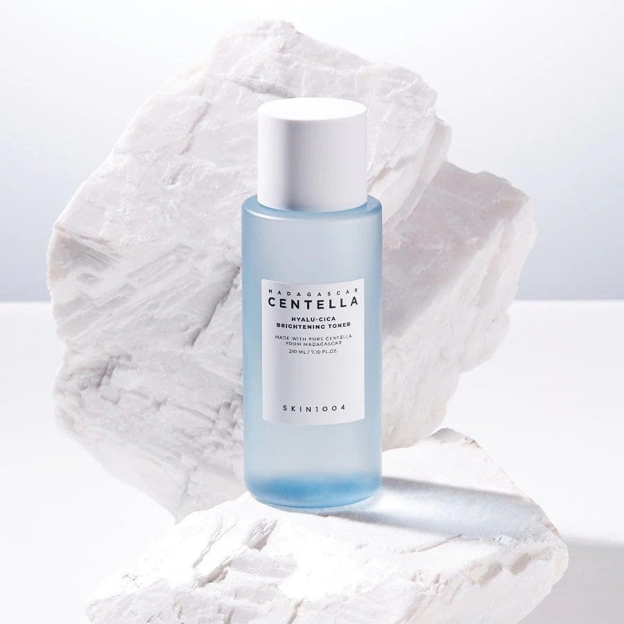 Kbeauty Glass Skin SKIN1004 Madagascar Centella Hyalu-cica Brightening Toner 210ml 