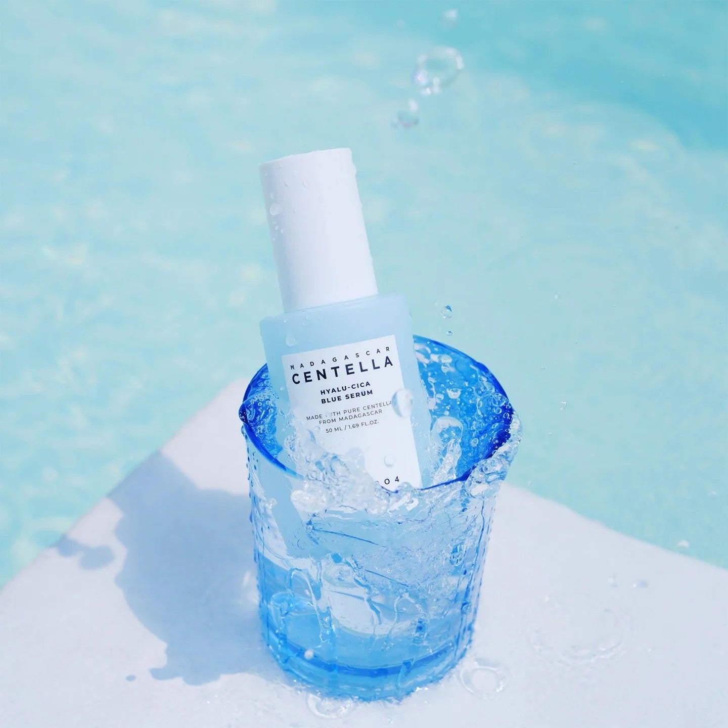 Kbeauty Glass Skin SKIN1004 Madagascar Centella Hyalu-cica Blue Serum 50ml 